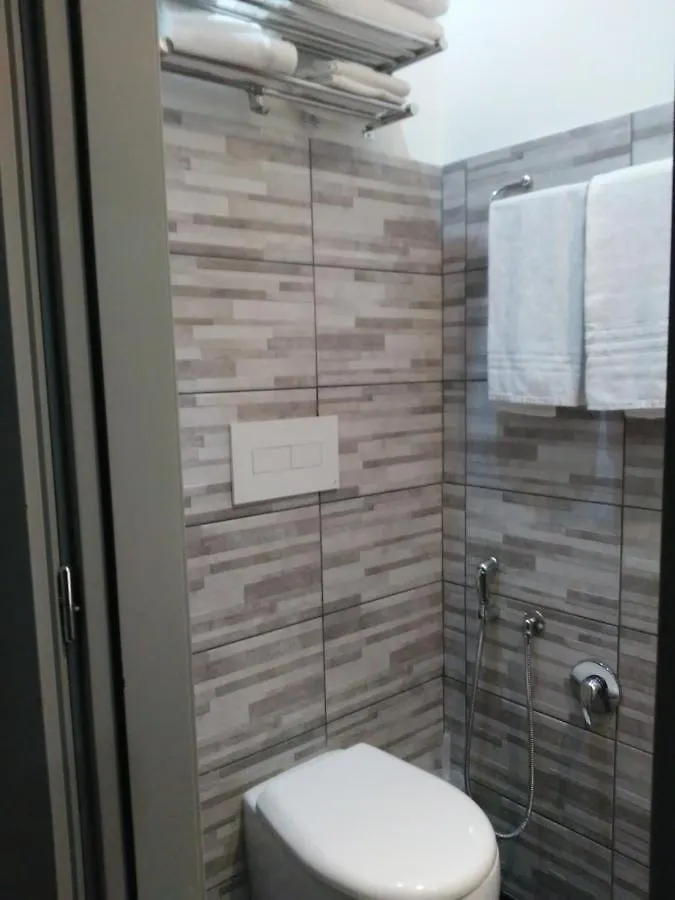 Residenza Cola Di Rienzo - Suite In Rome
