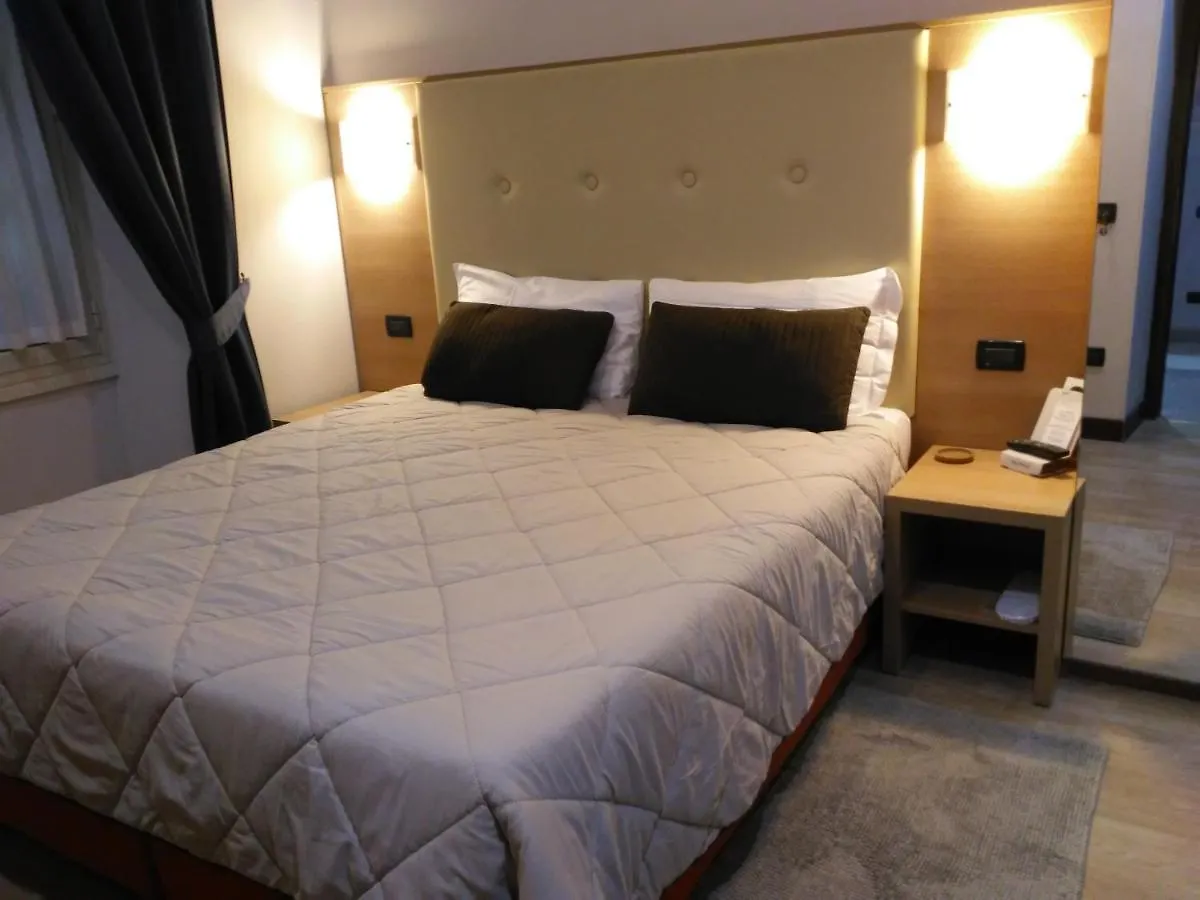 Residenza Cola Di Rienzo - Suite In Rome Maison d'hôtes
