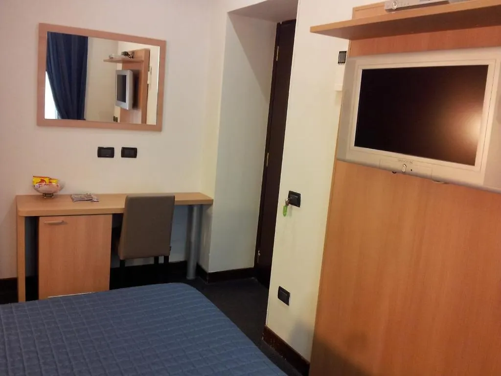 Residenza Cola Di Rienzo - Suite In Rome Maison d'hôtes