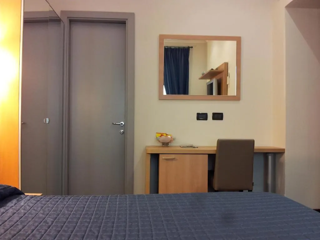 Residenza Cola Di Rienzo - Suite In Rome Italie