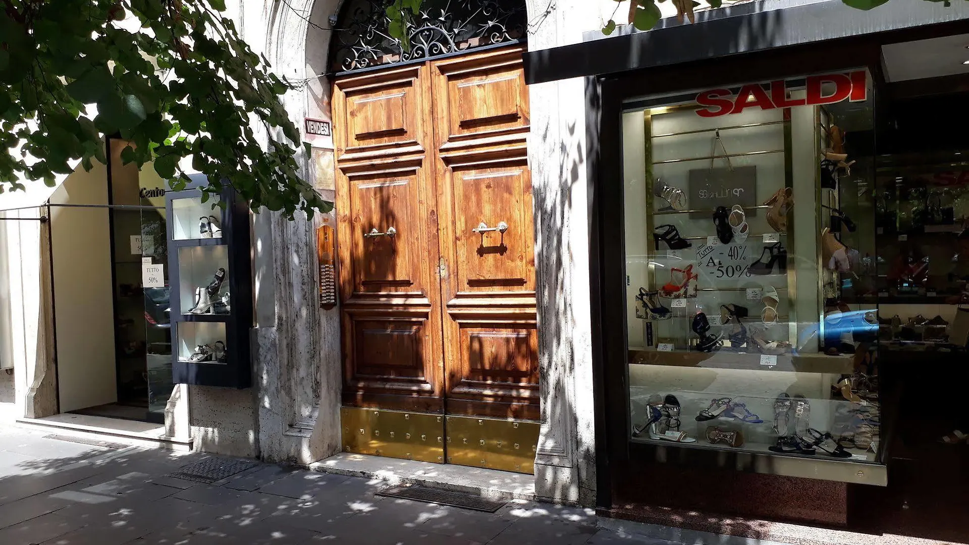 Гостевой дом Residenza Cola Di Rienzo - Suite In Рим